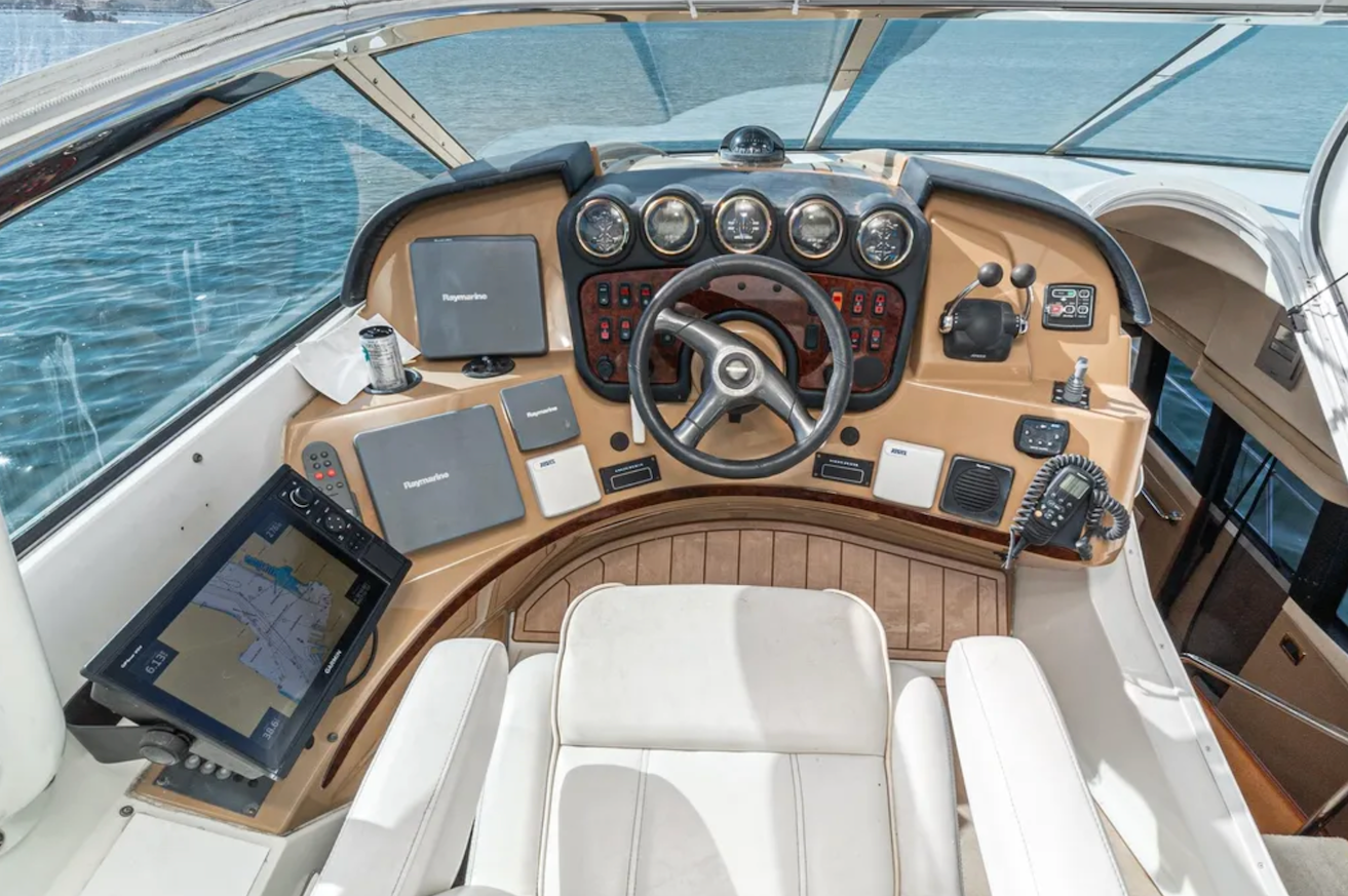 2003 Carver 570 Voyager Pilothouse | 59’ Motor Yacht