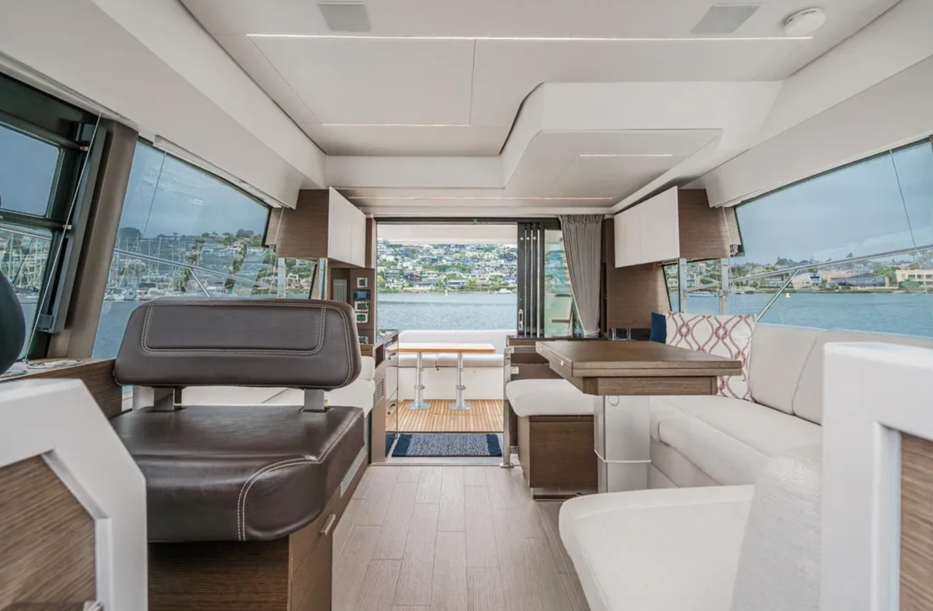 Yacht Prestige 420| 42' 2021