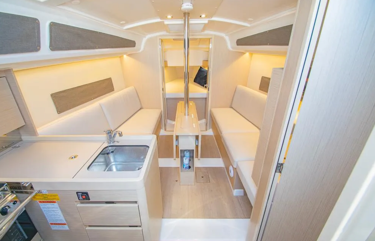 2022 Beneteau Oceanis 30.1| 31'