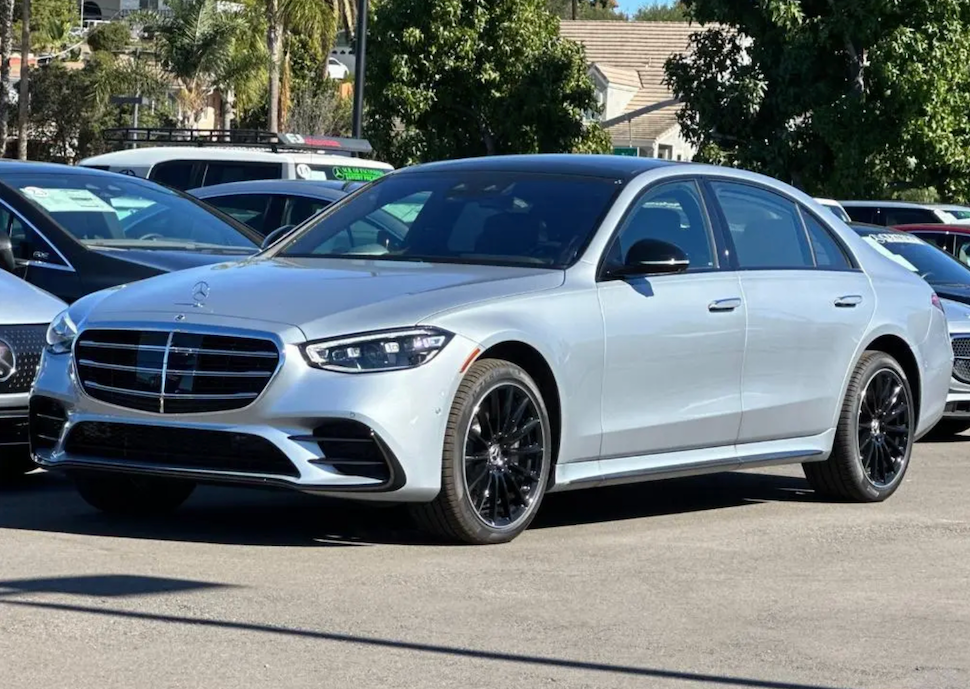 Mercedes-Benz S-Class 2025