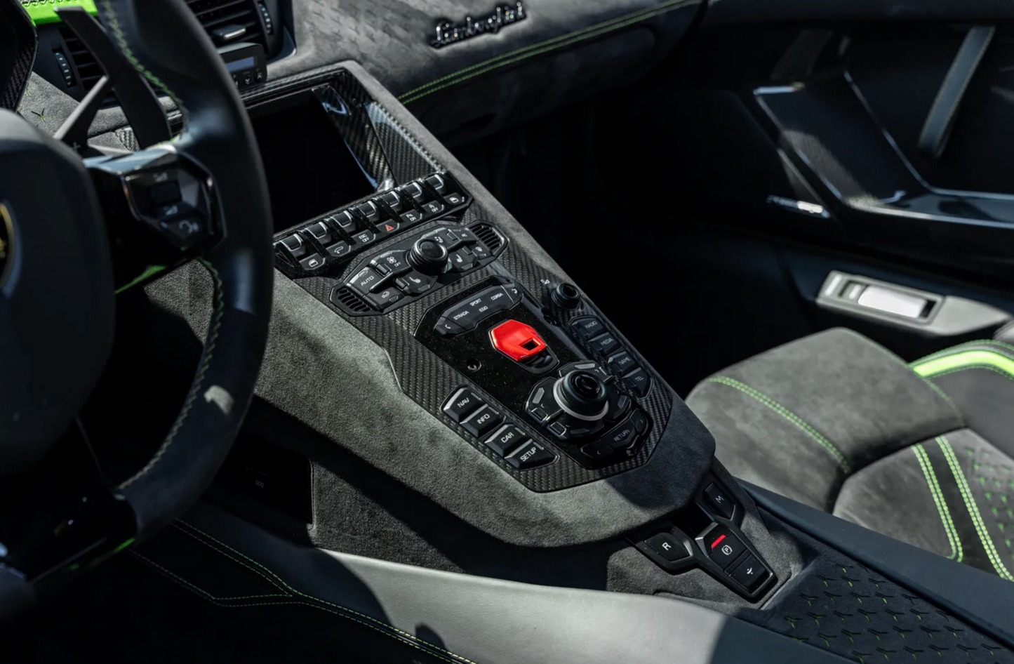 Lamborghini Aventador