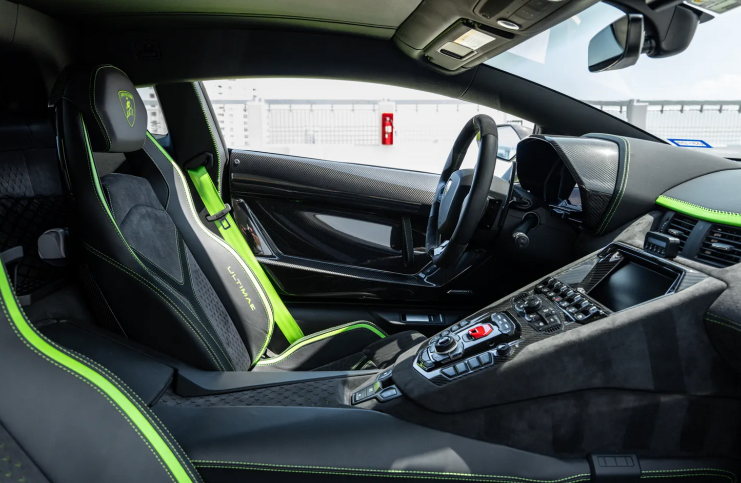 Lamborghini Aventador