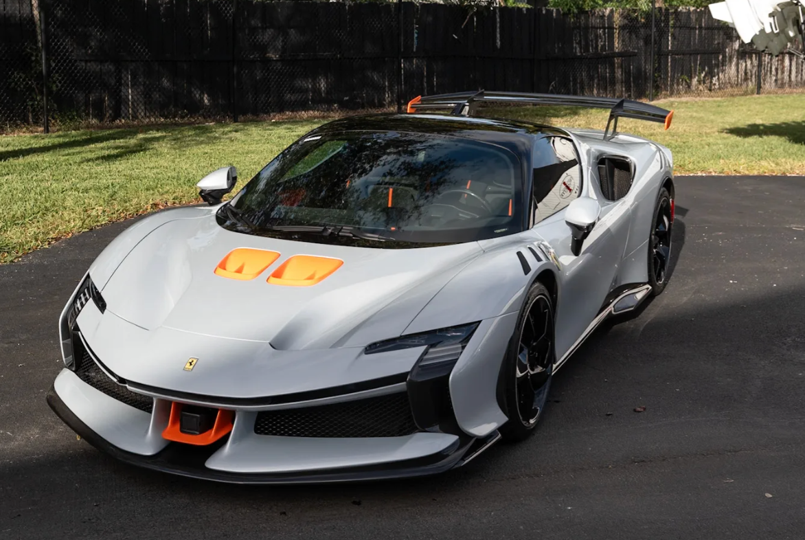 Ferrari SF90 Stradale